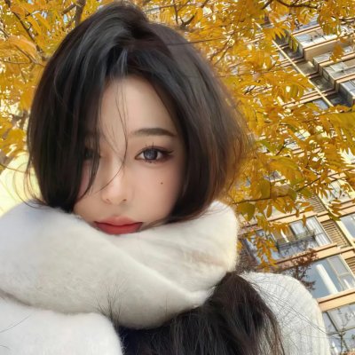 我们中的一个被绊倒